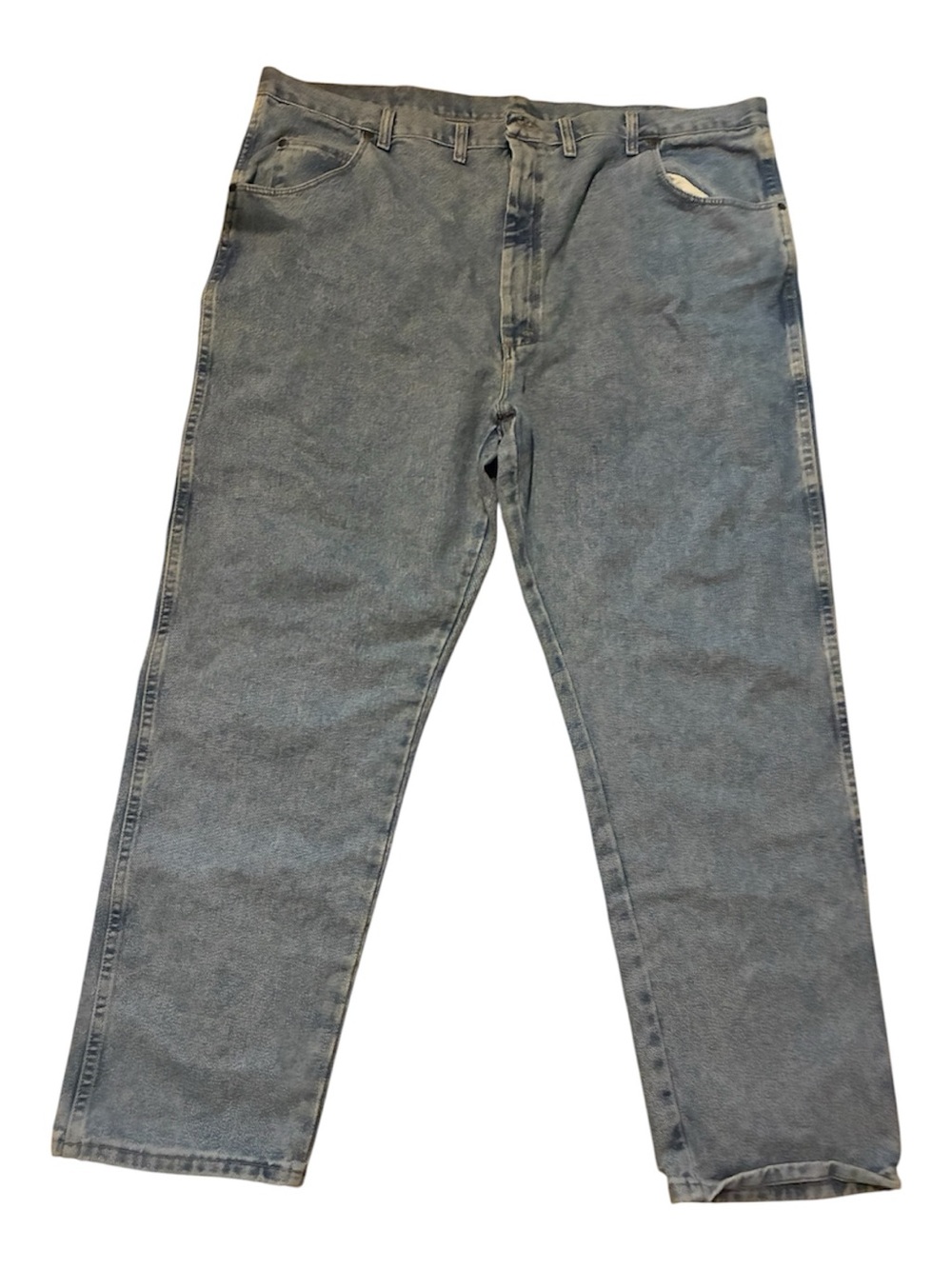 Wrangler rugged wear men’s jeans straight legs size 48 x 32